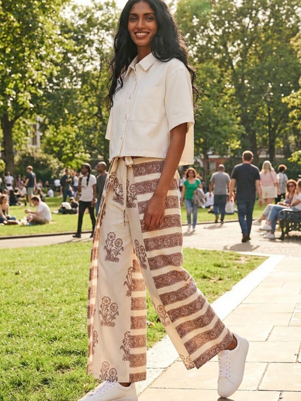 pantalone ricordi di lavanda indossato modella stile urbano